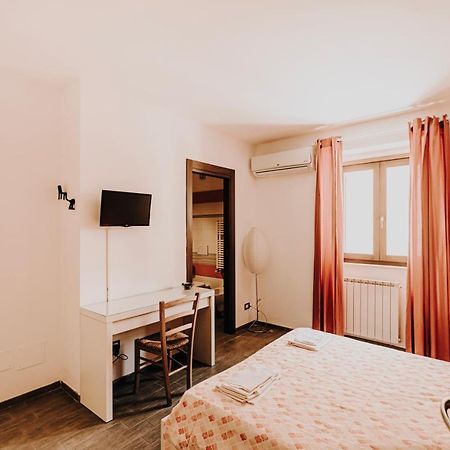 B&B La Cicala วาสโต ภายนอก รูปภาพ